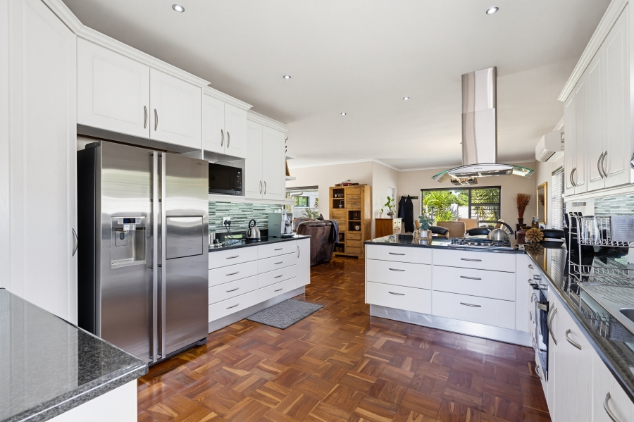 4 Bedroom Property for Sale in Pinelands Western Cape